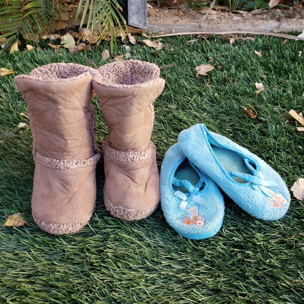 Little Girls Slippers Size 11/12